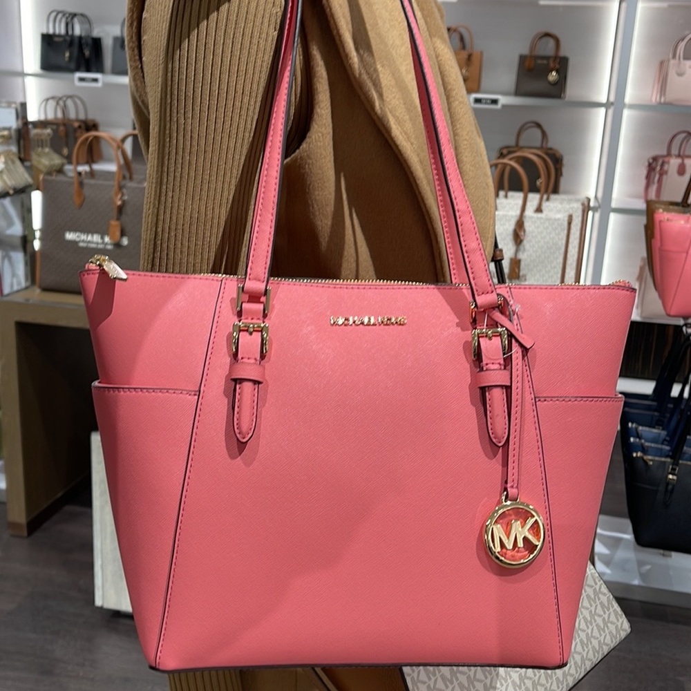 MICHAEL KORS Charlotte Large Leather Top-Zip Tote
Tea Rose - Picture 4 of 16